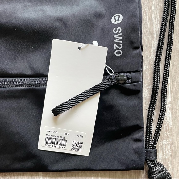 Lululemon Seawheeze Drawstring Bag - Picture 2 of 5